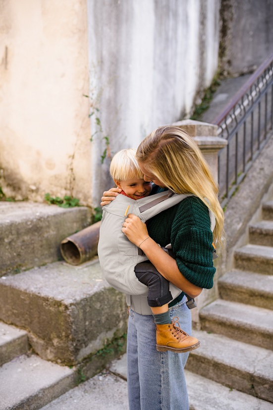 Kangura portabebés Mochila ergonómica Beco Toddler Ecru