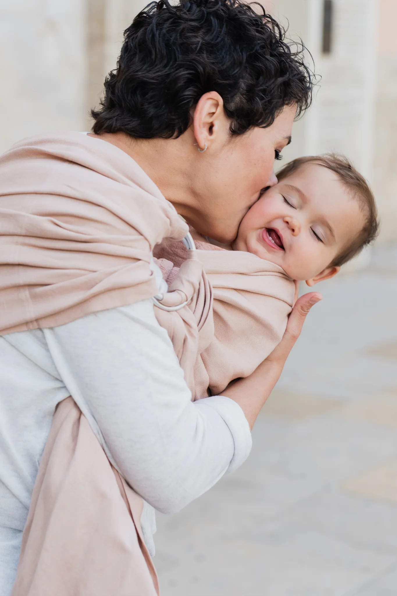 Kangura portabebés Bandolera Portabebé Boba Ring Sling Peony Pink