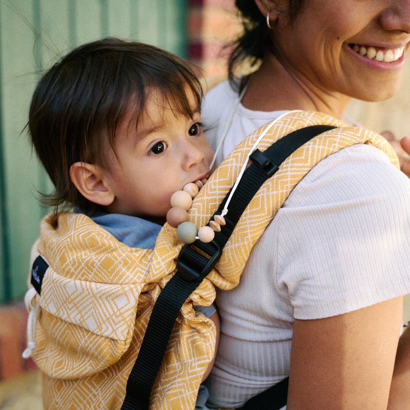 Kangura portabebés Collar de porteo y lactancia Momawo Sand