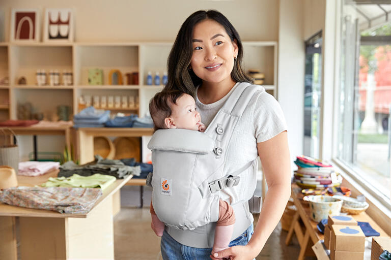 Kangura portabebés Mochila portabebé Ergobaby Adapt Soft Touch Cotton - Gris perla